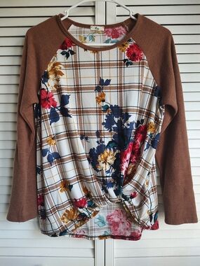 Egs Long-Sleeve Plaid Floral Twist Tunic